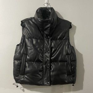 ZARA Vest Women’s Medium Black Faux Leather Puffer Short Warm Edgy Zip Collar